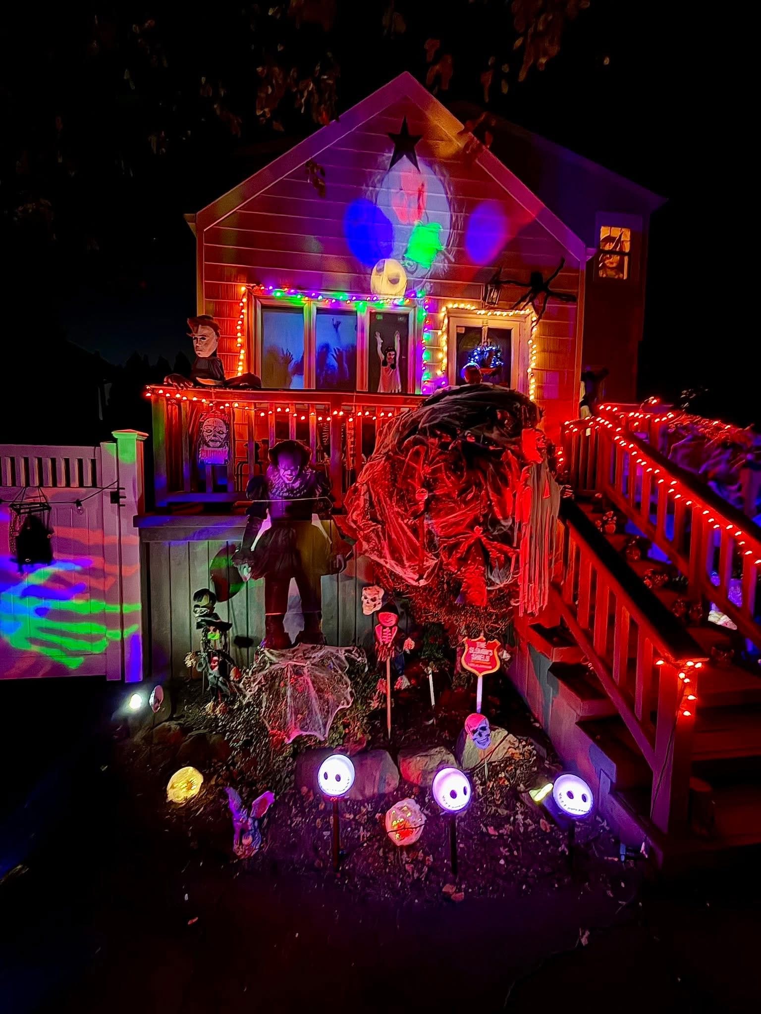 Halloween display at 440 Lakeview rd, Bellmore, NY - photo 1