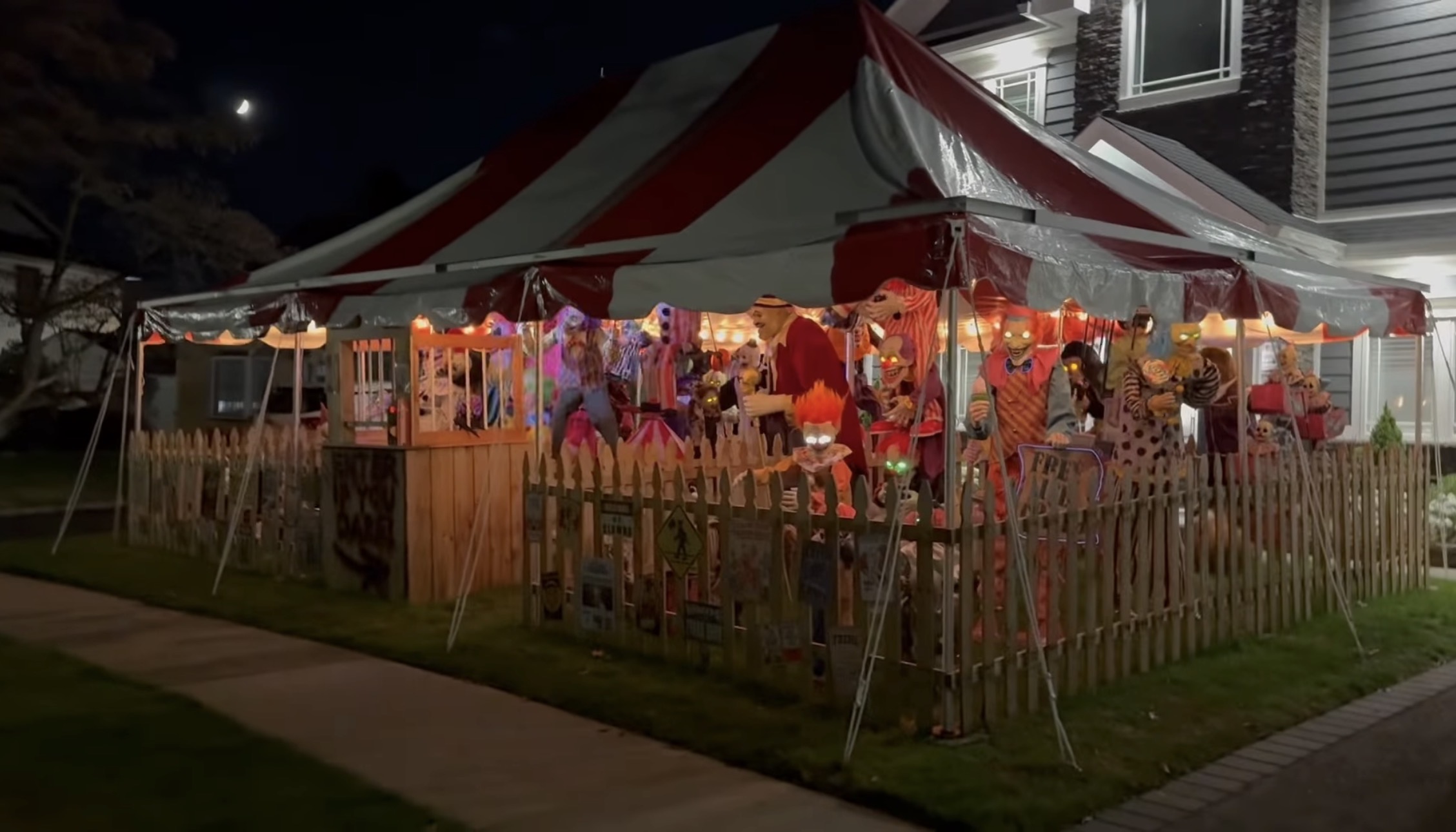 Halloween display at 24 Quaker Lane, Levittown, NY - photo 1