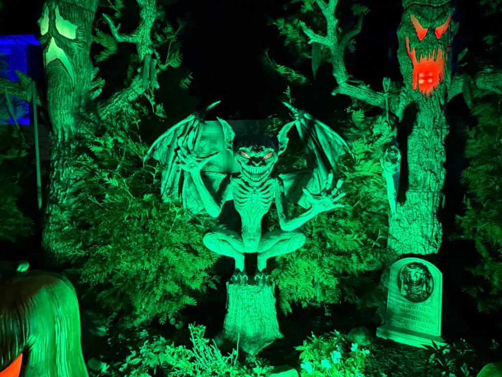 Halloween display at 3186 Wilmarth Place, Wantagh